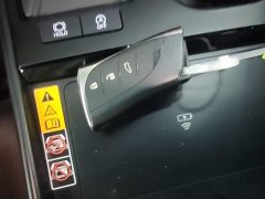 Lexus ES 200 Premium Edition - ფოტო 8