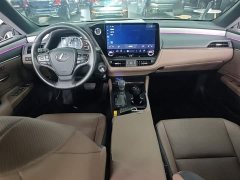 Lexus ES 200 Premium Edition - ფოტო 9