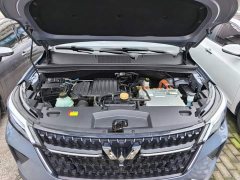 Wuling Xingchen 2022 2.0L DHT Electric Speed Edition - ფოტო 19