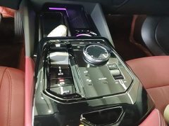 BMW 5 Series 525Li M Sport Package - ფოტო 13