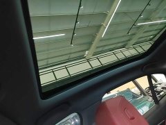 BMW 5 Series 525Li M Sport Package - ფოტო 17
