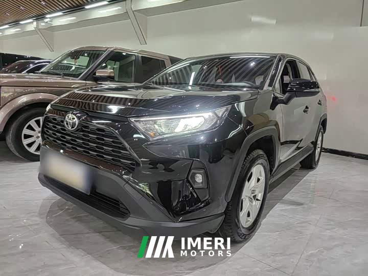 Toyota RAV4 2.0L CVT FWD Urban Edition
