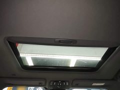 Toyota Gravia 2.5L Hybrid Premium Welfare Plus Edition - ფოტო 17