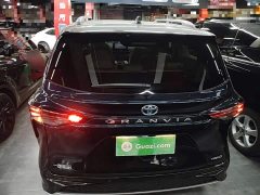 Toyota Gravia 2.5L Hybrid Premium Welfare Plus Edition - ფოტო 5