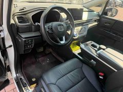 Honda Odyssey 2.0L e:HEV Luxury - ფოტო 19