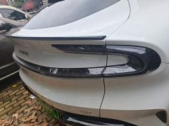 Xiaomi YU7 Four-Wheel Drive Pro - ფოტო 7