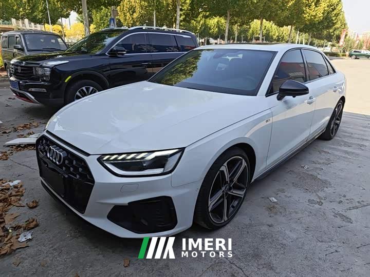Audi A4L 45 TFSI quattro Dynamic Luxury Edition
