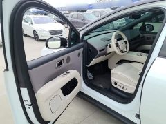 Li Auto i6 Four-Wheel Drive Standard Edition - ფოტო 15