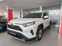 Toyota RAV4 2.0L CVT FWD Fashion Plus - ფოტო 1