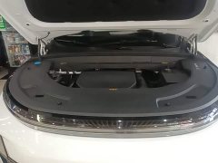 Li Auto L7 Max - ფოტო 19