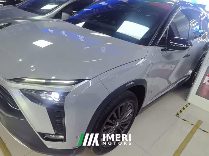 NIO ES8 450KM Signature Edition 7-Seat Version
