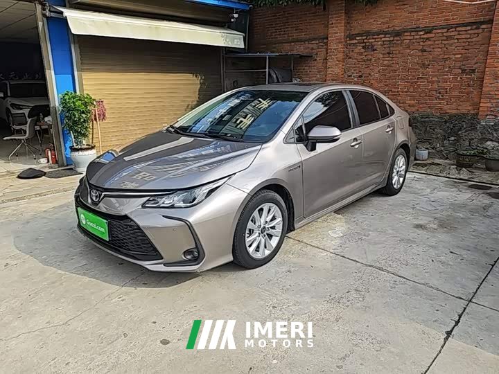 Toyota Corolla 1.8L Smart Hybrid Dual Engine Elite