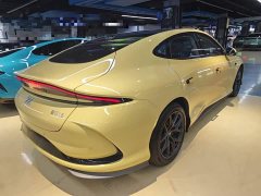 IM Motors Zhiji L6 2024 Max Ultra Performance Edition - ფოტო 6