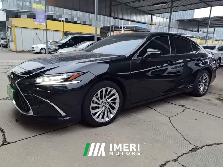Lexus ES 2021 300h Premium Edition - ავტომობილი ჩინეთიდან