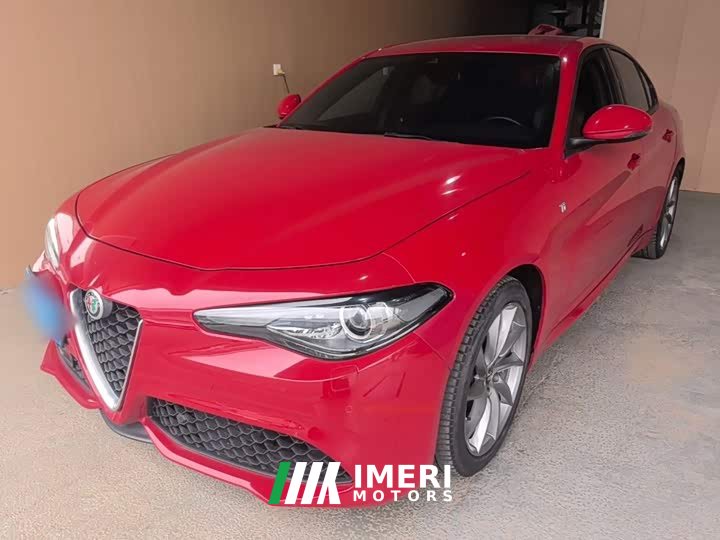 Alfa Romeo Giulia 2022 2.0T 280HP Ti Driving Control Edition - ავტომობილი ჩინეთიდან