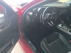Alfa Romeo Giulia 2022 2.0T 280HP Ti Driving Control Edition - ფოტო 15