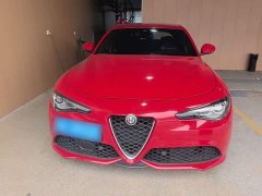 Alfa Romeo Giulia 2022 2.0T 280HP Ti Driving Control Edition - ფოტო 2