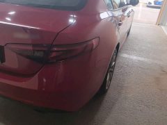 Alfa Romeo Giulia 2022 2.0T 280HP Ti Driving Control Edition - ფოტო 7