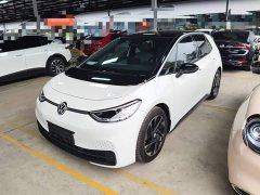 Volkswagen ID.3 2023 Ultra Smart Edition - ფოტო 1