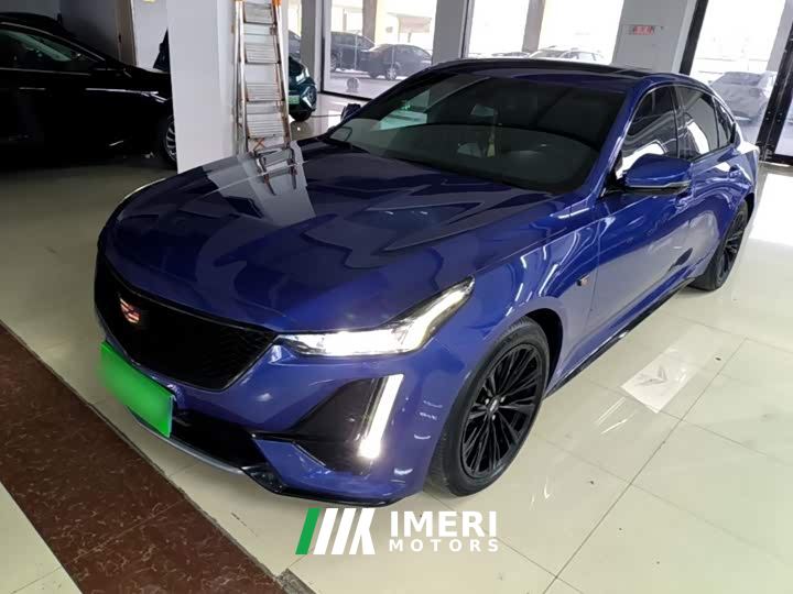 Cadillac CT5 28T Leading Sport