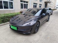 Tesla Model 3 High Performance All-Wheel Drive - ფოტო 1