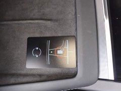Tesla Model 3 High Performance All-Wheel Drive - ფოტო 8