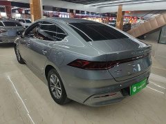 BYD Qin PLUS Glory Edition DM-i 55KM Leading - ფოტო 4
