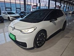 Volkswagen ID.3 Outstanding Edition - ფოტო 1