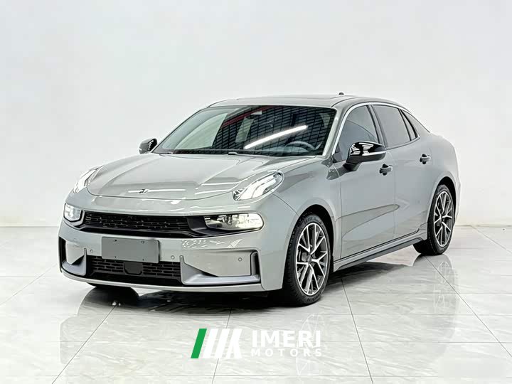 Lynk & Co 03 1.5T DCT Pro