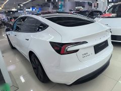 Tesla Model 3 Rear-Wheel Drive - ფოტო 4