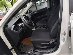 Volkswagen Polo Plus 1.5L Automatic Panoramic Comfort Edition - ფოტო 14