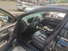Nissan Qashqai 2.0L CVT Luxury - ფოტო 15