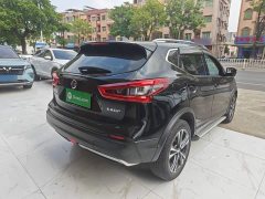 Nissan Qashqai 2.0L CVT Luxury - ფოტო 6