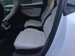 Tesla Model Y L 2025 Long Range All-Wheel Drive - ფოტო 16