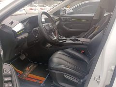SAIC MG i5 1.5L CVT Diamond Edition - ფოტო 14