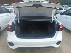 SAIC MG i5 1.5L CVT Diamond Edition - ფოტო 18