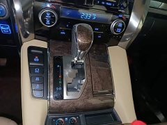 Toyota Alphard 2021 Hybrid 2.5L Premium Edition - ფოტო 13