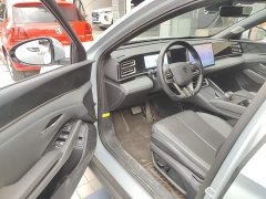 BYD Qin L DM-i 80KM Excellence Edition - ფოტო 15