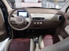 Wuling Hongguang MINIEV Fourth Generation Four-Door Advanced Edition - ფოტო 9
