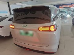 Wuling Starlight 730 New Energy PHEV 125km Luxury - ფოტო 5