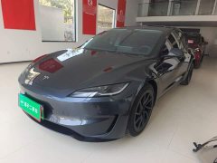 Tesla Model 3 High Performance All-Wheel Drive - ფოტო 1