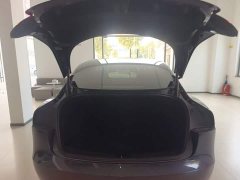 Tesla Model 3 High Performance All-Wheel Drive - ფოტო 18
