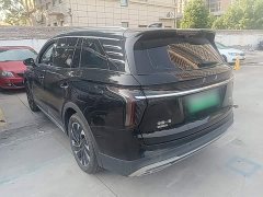 FAW Red Flag HS7 PHEV 2.0T PHEV AWD Flagship Comfort 7-Seater - ფოტო 4