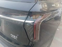 FAW Red Flag HS7 PHEV 2.0T PHEV AWD Flagship Comfort 7-Seater - ფოტო 7