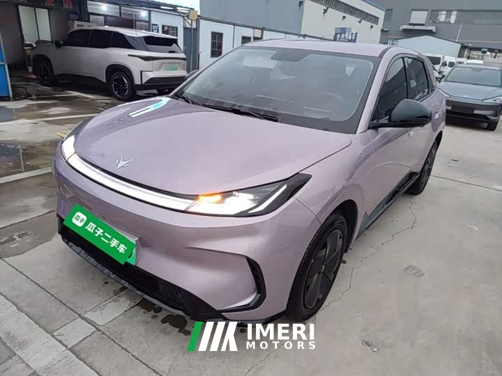 Arcfox Beta T1 425 PRO - ავტომობილი ჩინეთიდან