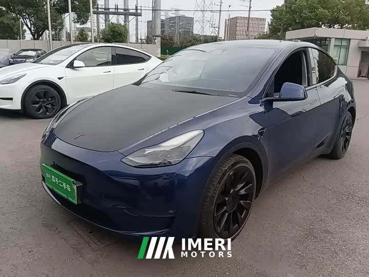 Tesla Model Y Facelift Rear-Wheel Drive