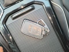 Volkswagen Passat 2024 380TSI Luxury - ფოტო 8