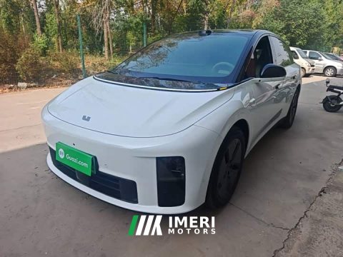 2026 Li Auto i6 2025 Two-Wheel Drive Standard - ავტომობილი ჩინეთიდან