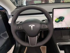 Tesla Model Y Rear-Wheel Drive - ფოტო 10