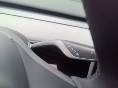Tesla Model Y High Performance All-Wheel Drive - ფოტო 13